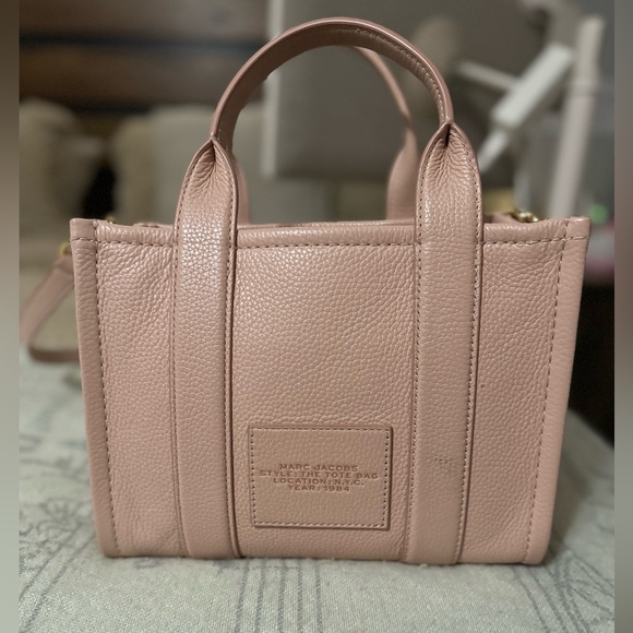 Marc Jacobs Small Leather Tote Bag - Picture 4 of 5